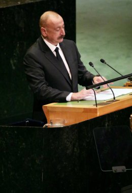 UNGA 80 Genel Kurul Müzakeresi. 25 Eylül 2025, New York, ABD: Azerbaycan Cumhuriyeti Cumhurbaşkanı Ekselansları İlham Heydar oğlu Aliyev UNGA 80 Genel Kurul Toplantısına seslendi. (niyi fote\ theenews2)   