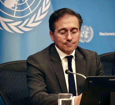 Gazze 'ye İnsani Yardım Hakkında Hybrid Basın Brifingi. 25 Eylül 2025, New York, ABD: Jose Manuel Albares Bueno, Dışişleri Bakanı, Avrupa Birliği ve İşbirliği, İspanya Krallığı. (niyi fote\ theenews2)