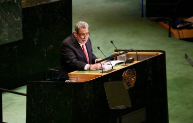26 Eylül 2025, New York, ABD: Ekselansları Ralph Gonsalves, Başbakan ve Ulusal Güvenlik Bakanı, Saint Vincent ve Grenadines Hukuk İşleri ve Bilgileri Bakanı UNGA 80 Genel Kurul Toplantısına seslendi