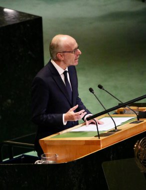 26 Eylül 2025, New York, ABD: Lüksemburg Büyük Dükalığı Başbakanı Luc Frieden BM genel merkezinde gerçekleşen UNGA 80 Genel Kurul Toplantısına (niyi fote / theenews2)