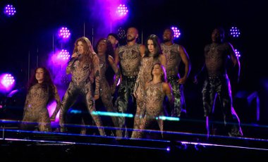 27 Eylül 2025, New York, ABD: Shakira Global Vatandaş Festivali 'nde canlı performans sergilemektedir.)