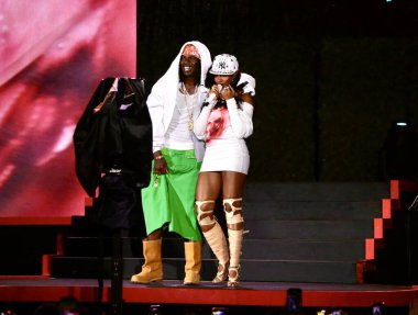 27 Eylül 2025, New York, ABD: Ayra Starr ve Rema, Global Vatandaş Festivali 2025 'in sahnesinde Central Park' ta (niyi fote / thews2)