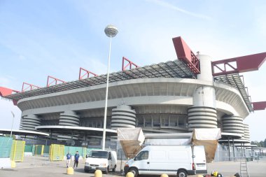Milan (italy), 09 / 30 / 2025 - San Siro Stadyumu / inter / Slavia praha / fanatik- 30 Eylül 2025 tarihinde Inter Milan ve Slavia Praha arasında oynanan şampiyonlar ligi maçından önce San Siro Stadyumu 'nun çevresi. (Edson de souza 2nci bölüm))        