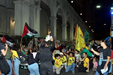 Porto Alegre (SC), 2 Ekim 2025 Flotilla / Protesto / Gazze A Küresel Sumud Filosu ile dayanışma gösterileri Rio Grande do Sul 'un başkentinde gerçekleşti. (Viyolonsel Oliver\ yeni2)        