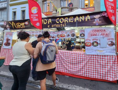Sao Paulo (SP), 10 / 04 / 2025 - 3. Çin Ay Festivali sırasında etkinlik, 4-5 Ekim tarihleri arasında Rua 25 de Marco 'da, Sao Bento metro çıkışının yakınında, Ladeira Porto Geral' de gerçekleşti. (leco viana\ yeni2))      
