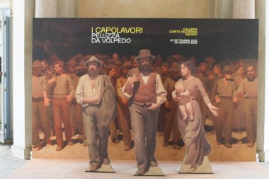 Milan (İtalya), 3 Ekim 2025 - Galleria d 'Arte Moderna / Milan - Milan Modern Sanat Galerisi' nin girişinin bir parçası. (Edson de souza 2nci bölüm))        