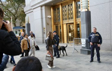 Sean Diddy Combs haraç kesme komplosundan suçlu bulundu. 3 Ekim 2025, New York, ABD: Sean Diddy Combs 'un bazı çocukları mahkemeye geliyor. (niyi fote\ theenews2)