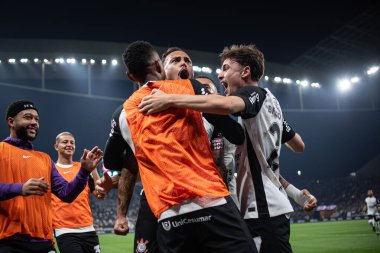 Sao Paulo (SP), 10 / 4 / 2025 - Maycon, Brezilya Futbol Şampiyonası 'nın 27. turu için geçerli olan Corinthians ve Mirassol arasındaki maçtaki golünü 4 Ekim 2025 Cumartesi gecesi kutluyor. (ronaldo barre to\ the new 2)