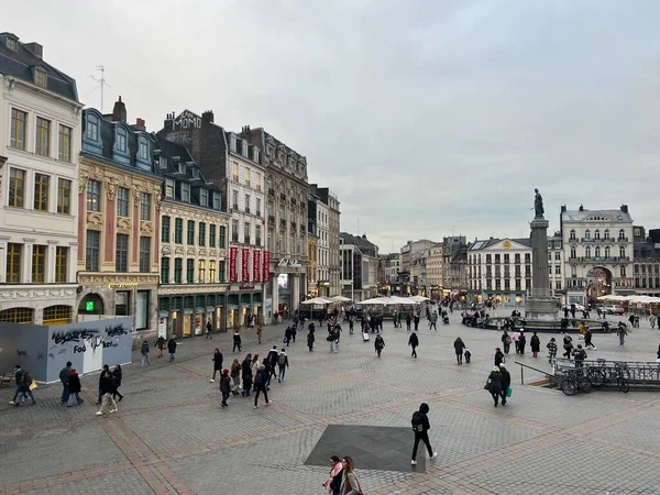 프랑스 2023 노르트의 광장에 대광장의 기념물 거래소 사람들 일하고 관광객들 — 스톡 사진