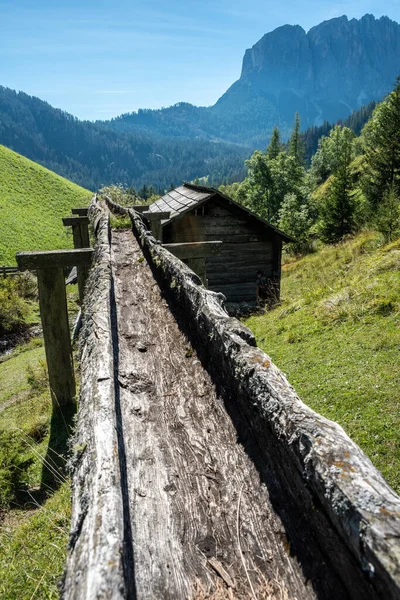 Stary Drewniany Kanał Wlotowy Młyna Wodnego Val Morins Alpach Dolomitowych — Zdjęcie stockowe