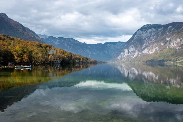 Lago Cênico Bohinj Parque Nacional Triglav Alpes Julianos Eslovênia — Fotografia de Stock