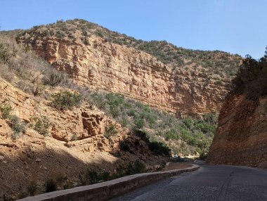 Fas 'ın Agadir bölgesindeki Cennet Vadisi yakınlarında büyük bir manzara.