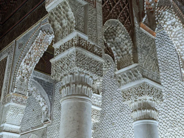 Marrakech Maroc Avril 2023 Décoration Orientale Des Célèbres Tombes Sadiennes — Photo