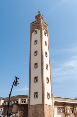 Agadir Fas şehir merkezindeki Muhammed V camisini zenginleştirdi.