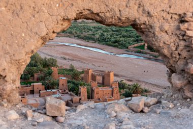 Fas 'taki antik UNESCO kasabası Ait Ben Haddou' da tarihi kil evler