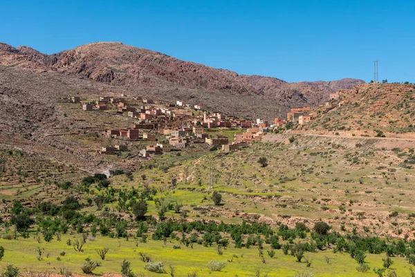 Pequeño Pueblo Las Montañas Atlas Marruecos — Foto de Stock