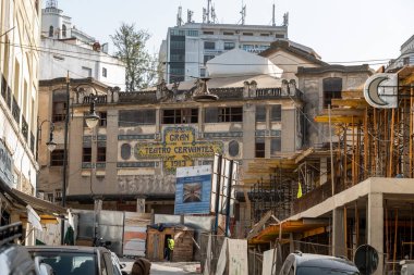 Tanca şehir merkezindeki ünlü İspanyol terk edilmiş Art Deco Gran Tiyatrosu Cervantes, Fas sömürge döneminden kalma.