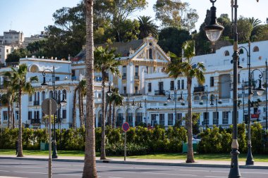 Tanca, Kuzey Fas 'taki sömürge zamanlarından tipik bir İspanyol evi.