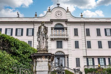 TREMEZZO, İtalya - Ekim 02.2023 - İtalya Como Gölü 'nde Iconic villa Carlotta