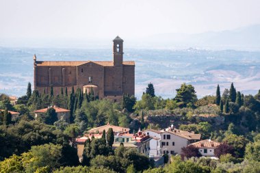 İtalya, Volterra 'da Santi Giusti ve Clemente Kilisesi