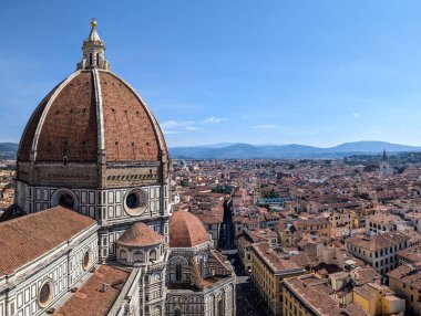 İtalya, Floransa 'daki Santa Maria del Fiore katedralinin hava manzarası