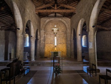 SAN GIMIGNANO, İTALYA - 20 Eylül 2023 - Santa Maria Assunta Manastırı Papaz Evi