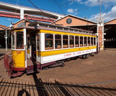 Portekiz, Lisboa 'da tarihi bir tramvay