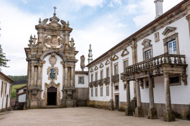 Villa Real, Portekiz - Mai 30, 2024 - Portekiz, Villa Real kasabası yakınlarındaki barok Mateus sarayının mabet kapısı