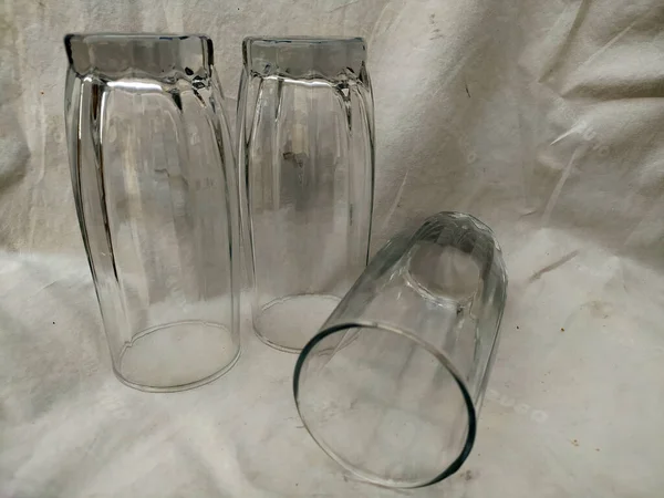 Foto Vidro Bebida Branco Transparente Feito Vidro Com Uma Forma — Fotografia de Stock