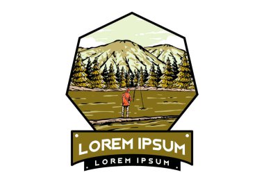 Gölde orman ve dağ manzaralı balık tutan bir adamın klasik çizim rozeti.