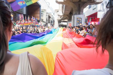 Bangkok, Tayland - 4 Haziran 2023 Siyam Merkezi Özgürlük ve Gurur Dünyası 2023, İnsanların kısa eylem ve atmosferi kutlamalara katılıyor.