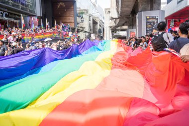 Bangkok, Tayland - 4 Haziran 2023 Siyam Merkezi Özgürlük ve Gurur Dünyası 2023, İnsanların kısa eylem ve atmosferi kutlamalara katılıyor.