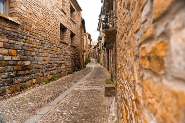 Streets in the interior of Ainsa, a town in the Aragonese Pyrenees. Medieval Village. Sobrarbe Region. Spain.