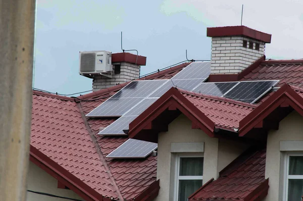 Installation Einer Solarzelle Auf Einem Dach Solarzellen Auf Dem Dach — Stockfoto