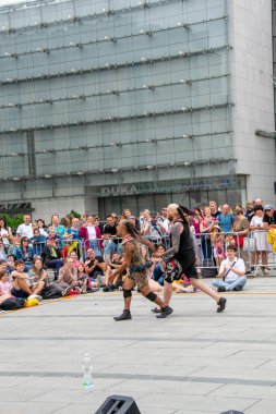 Cracow, Malopolska, Polonya - 09.06.2023: Sokak Tiyatrosu Festivali. Uluslararası yıllık etkinlik. Bay Copini Hiszpania, Kahraman. ULICA Sokak Tiyatrosu Festivali. Yüksek kalite fotoğraf