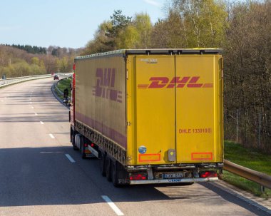 Varberg, Halland, İsveç yakınlarındaki E6-E20 otoyolunda trafik