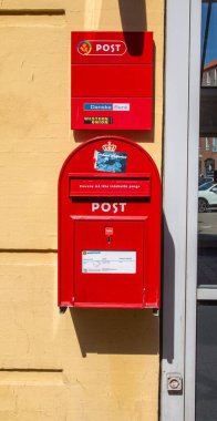 Merkez Fredrikshavn 'daki posta kutusu, Danimarka, Jutland' da..