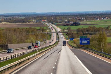 E6 E20 otoyolu Hallandasen, Skane, İsveç 'in kuzeyinde..