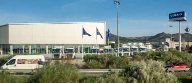 Endülüs, İspanya 'da Malaga' nın dışındaki kamyon ve otobüsler için Volvo satıcısı.