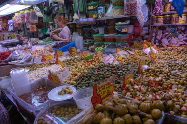 Malaga, Endülüs, İspanya 'daki pazar salonunun içi.