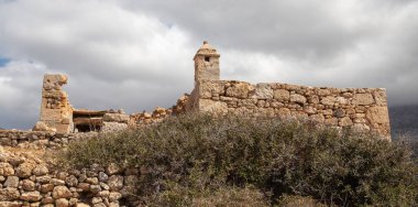 Kamara Yeraltı Konutları, Batı Karpatos 'taki antik anıt, Yunanistan.
