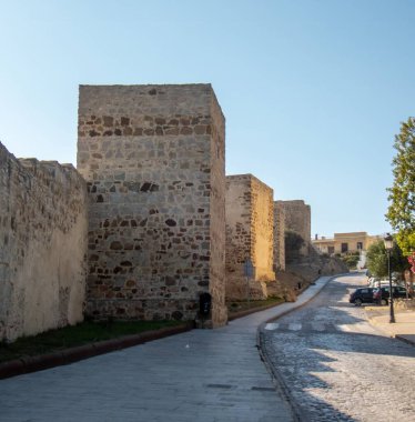 Güney İspanya 'da Tarifa' daki eski şehir duvarı.