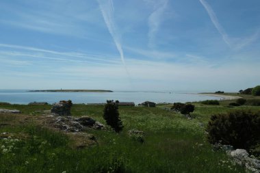 Güney Gotland, İsveç 'te Holmhallar doğa rezervi ve Heligholmen.