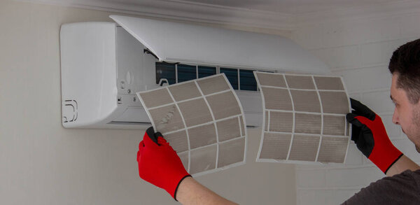 Cleaning Air Conditioner Filter for Better Air Quality.