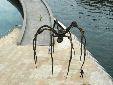 Guggenheim Bilbao dünyanın en önemli müzelerinden biri.