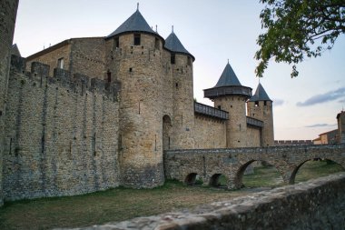 Carcassonne, dünyanın en görkemli ortaçağ şehirlerinden biri.