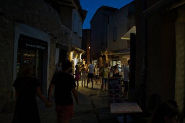 Carcassonne, dünyanın en görkemli ortaçağ şehirlerinden biri.
