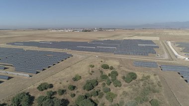 SOLAR PANELS YENİLMEZ GİRİLMESİ KURUYOR