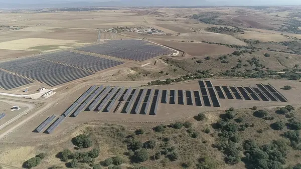 SOLAR PANELS YENİLMEZ GİRİLMESİ KURUYOR