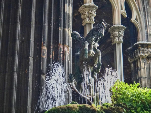 Pequena Estátua Sant Jordi Catedral Barcelona — Fotografia de Stock